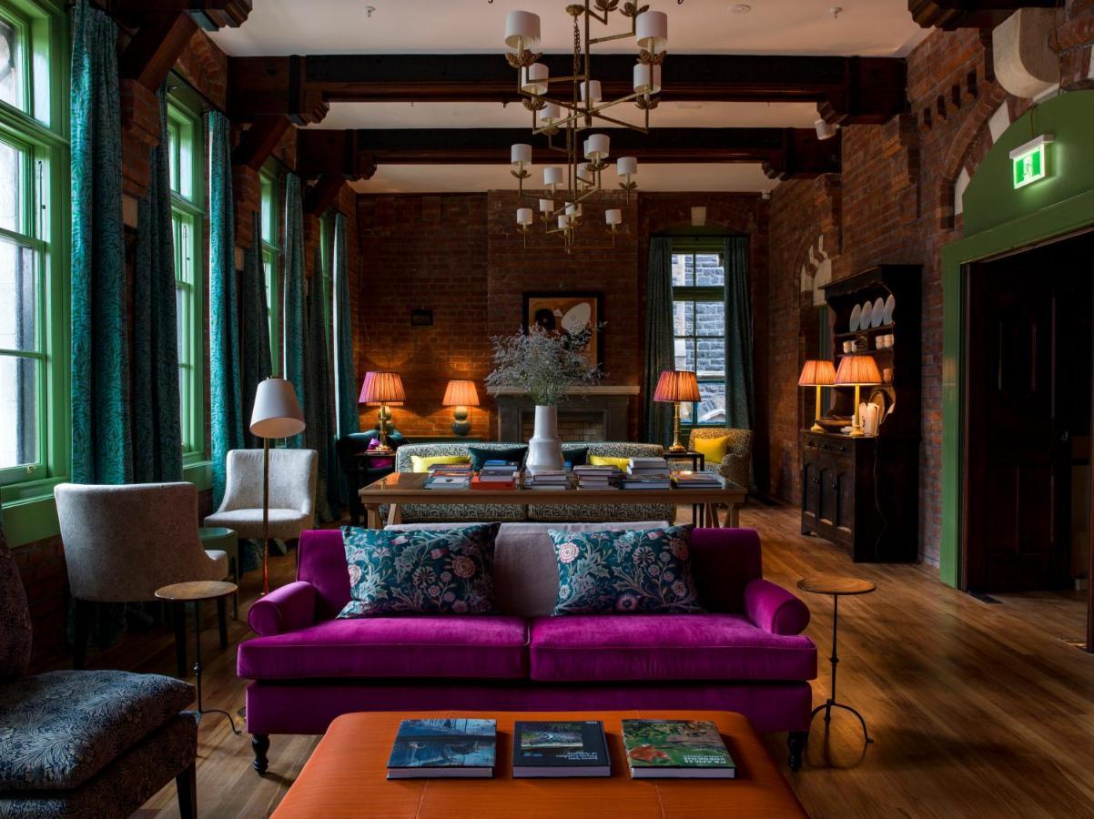 The Observatory Hotel クライストチャーチ エクステリア 写真 The Library at The Dean