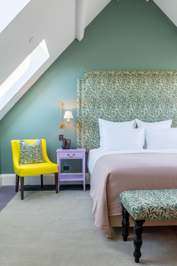 The Observatory Hotel クライストチャーチ エクステリア 写真 A bedroom at the Hotel 57